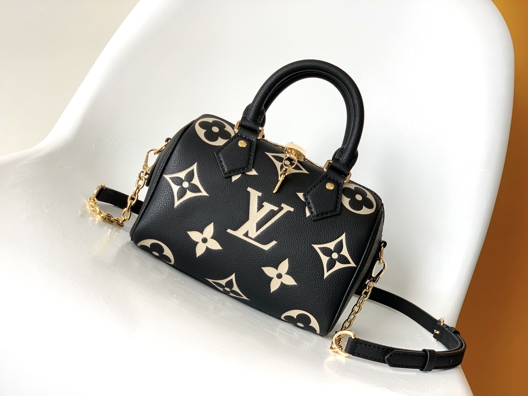 Louis Vuitton LV Classic Handbag Monogram Miroir Model M28334 Zip Closure Elegant Look Fashion Accessory
